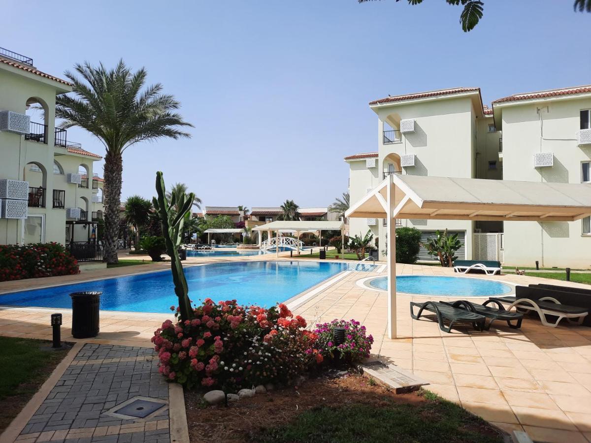 Sunrise Beach Suite B7 Gastria Exterior photo